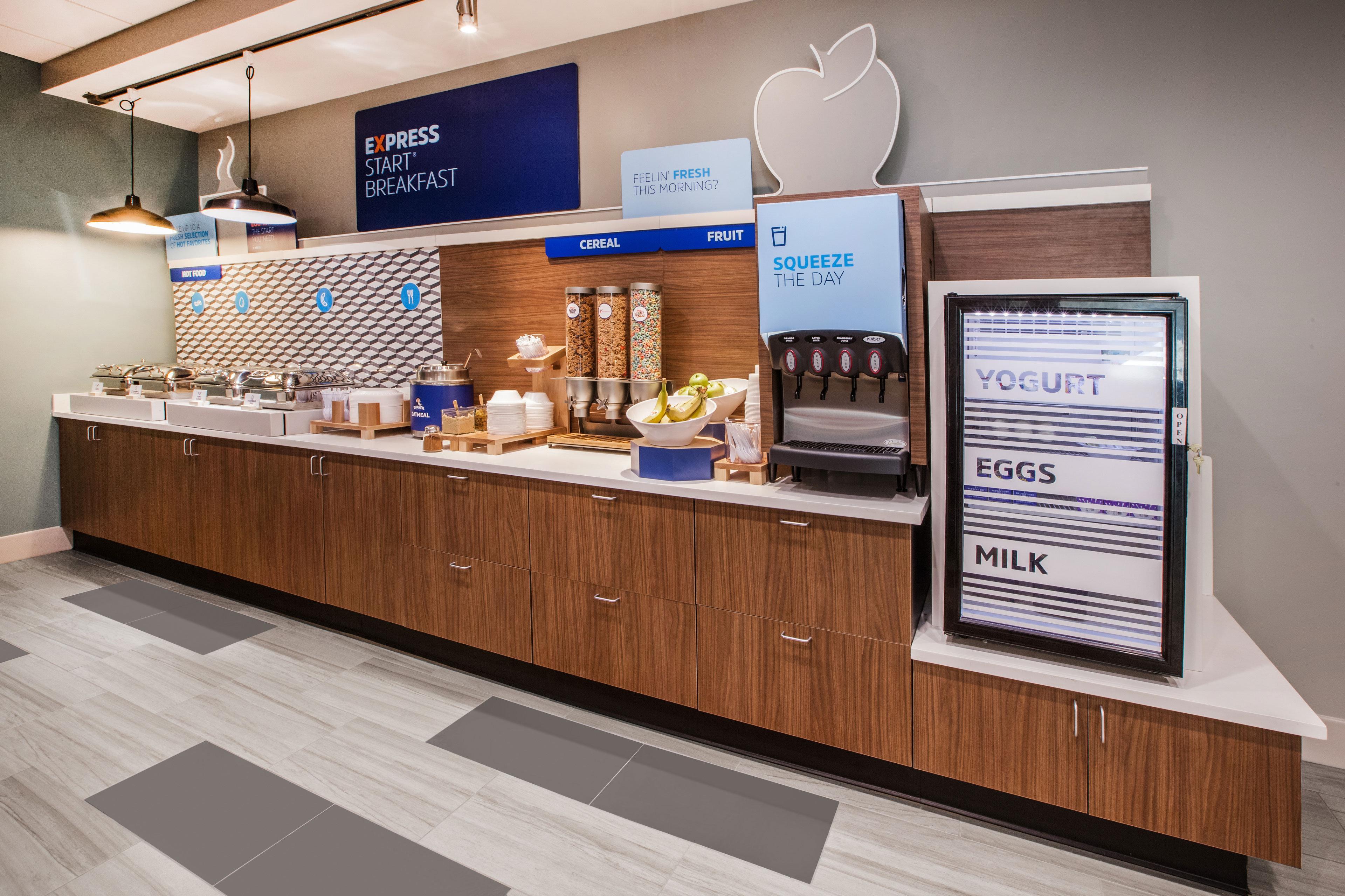 Holiday Inn Express & Suites Miami Kendall By Ihg Country Walk Dış mekan fotoğraf