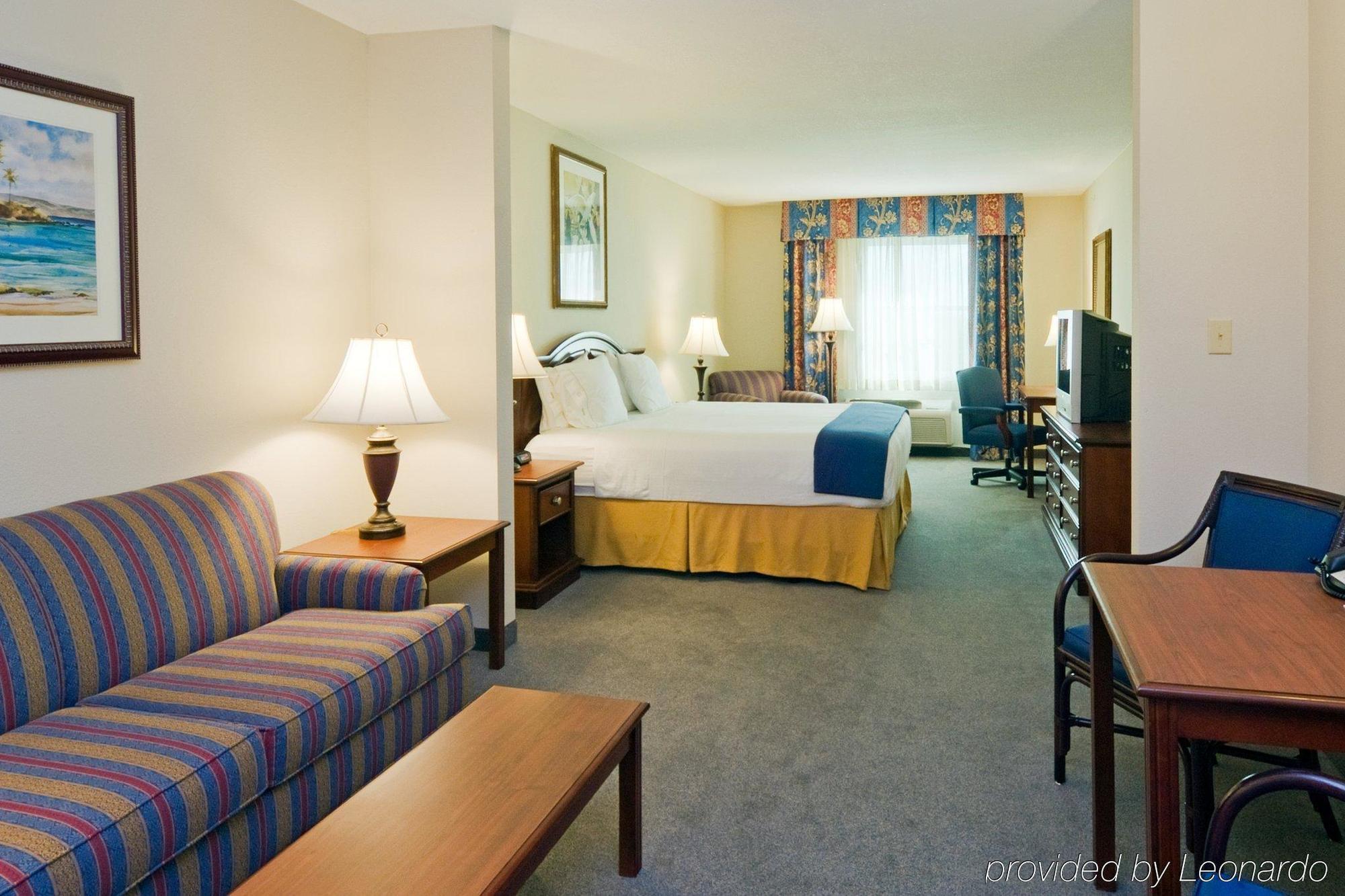 Holiday Inn Express & Suites Miami Kendall By Ihg Country Walk Oda fotoğraf