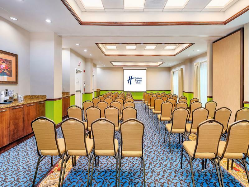 Holiday Inn Express & Suites Miami Kendall By Ihg Country Walk Dış mekan fotoğraf